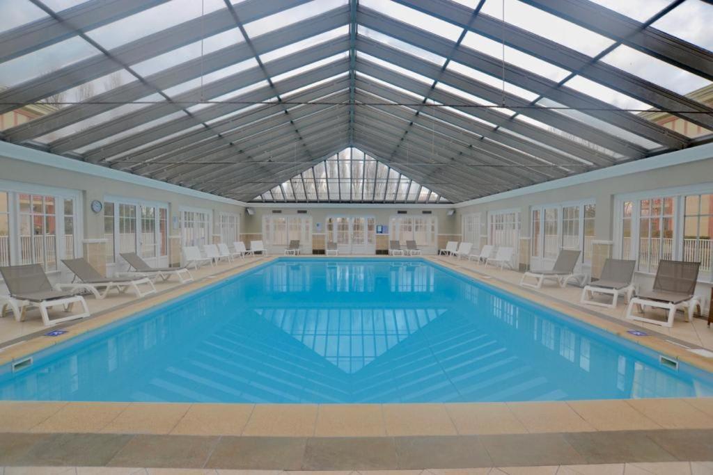 6-Person Apartment With Swimming Pool Tennis Court And Free Parking 25 Le Touquet エクステリア 写真