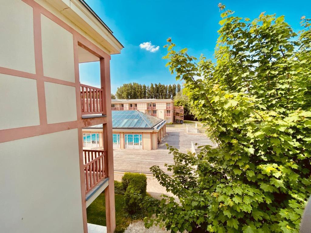 6-Person Apartment With Swimming Pool Tennis Court And Free Parking 25 Le Touquet エクステリア 写真