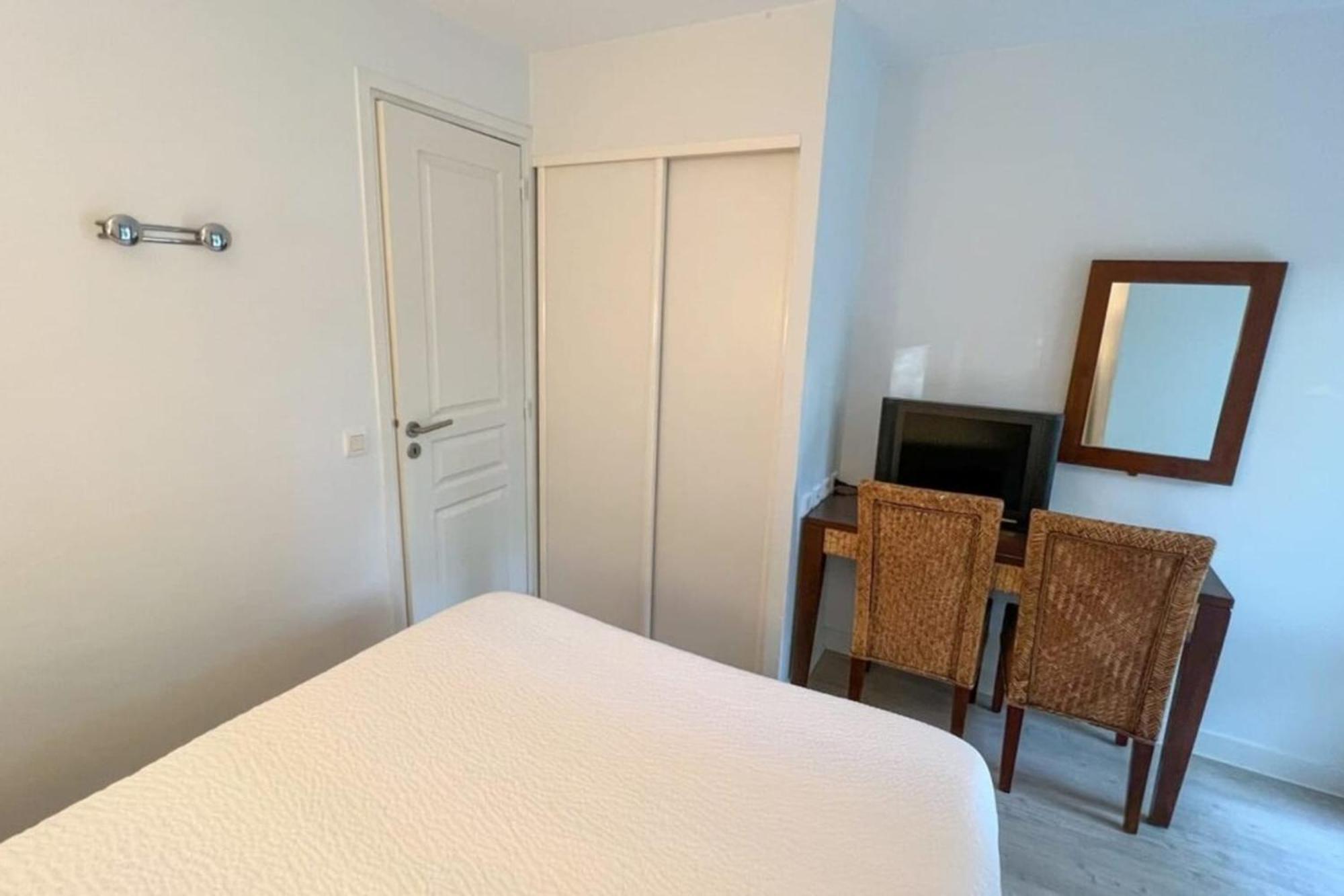 6-Person Apartment With Swimming Pool Tennis Court And Free Parking 25 Le Touquet エクステリア 写真